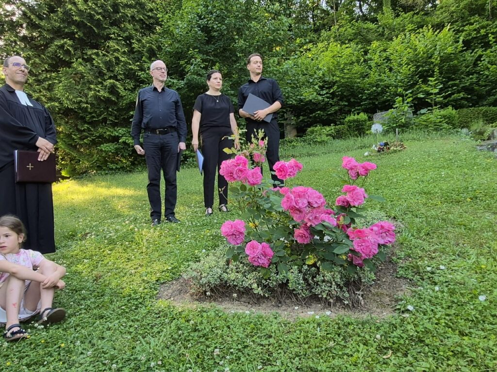Feier am Ehrengrab auf dem Friedhof Wahlershausen